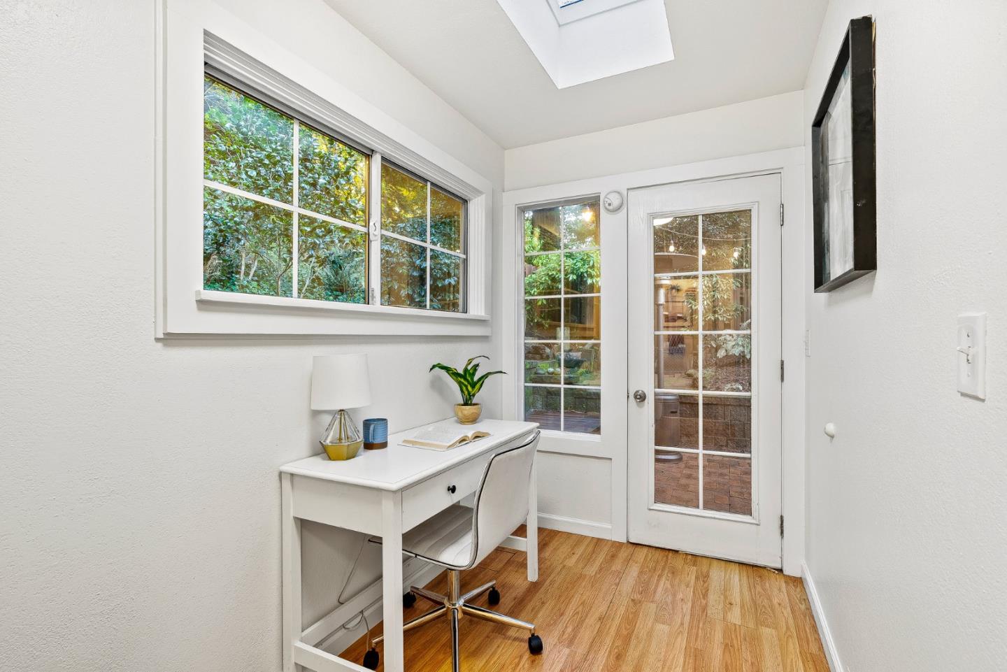 Scotts Valley, California, 95066, United States, 1 Bedroom Bedrooms, ,1 BathroomBathrooms,Residential,For Sale,2002288