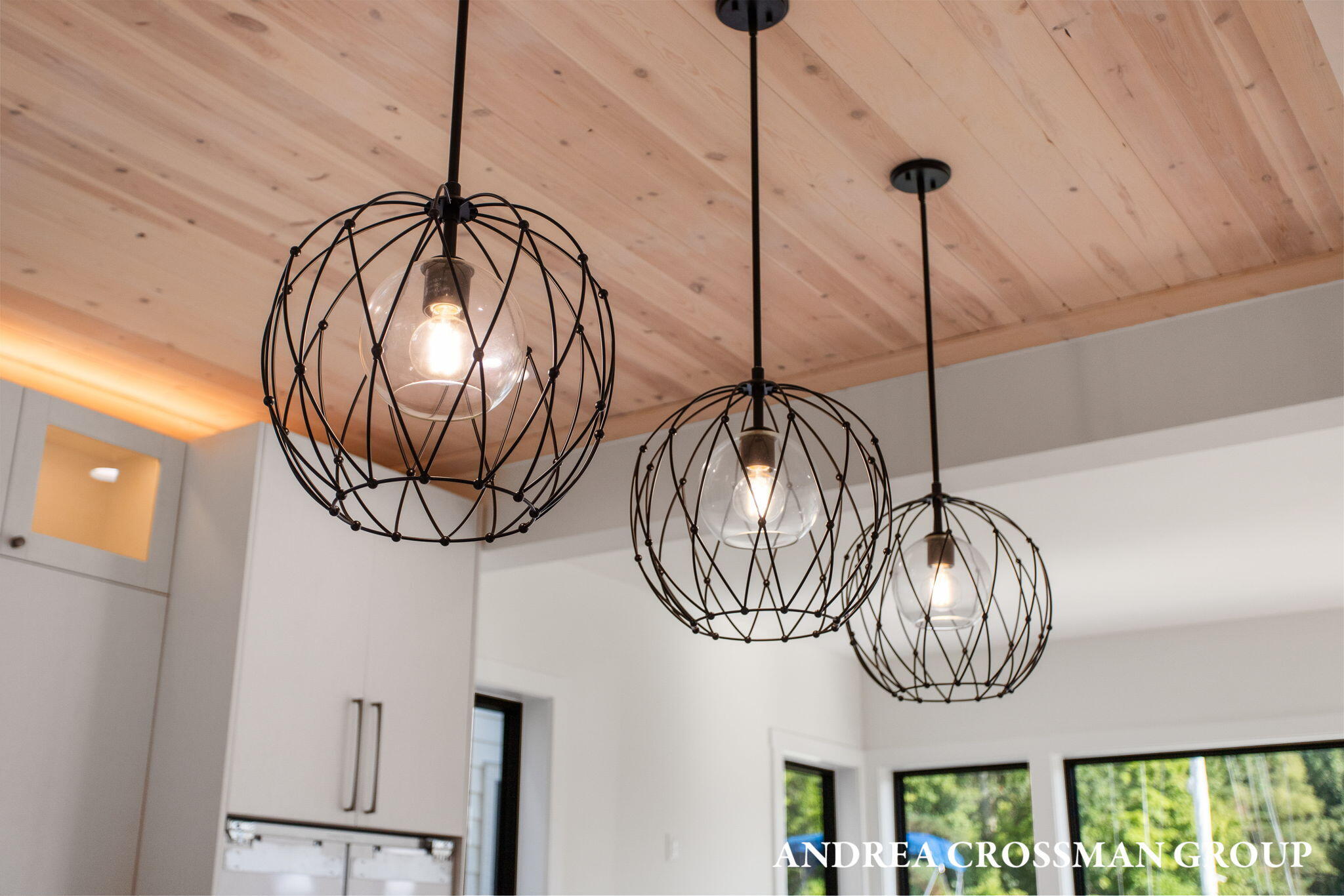 South Haven, Michigan, 49090, United States, 3 Bedrooms Bedrooms, ,3 BathroomsBathrooms,Residential,For Sale,1987512