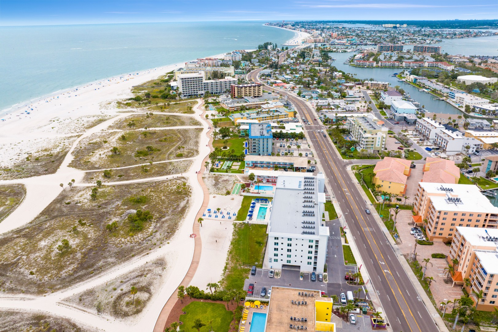 Treasure Island, Florida, 33706, United States, 5 Bedrooms Bedrooms, ,4 BathroomsBathrooms,Residential,For Sale,1888814