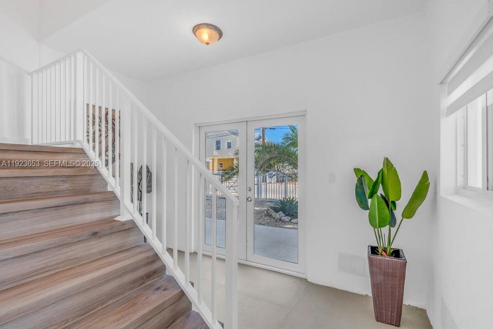 Key Largo, Florida, 33037, United States, 5 Bedrooms Bedrooms, ,3 BathroomsBathrooms,Residential,For Sale,2002061