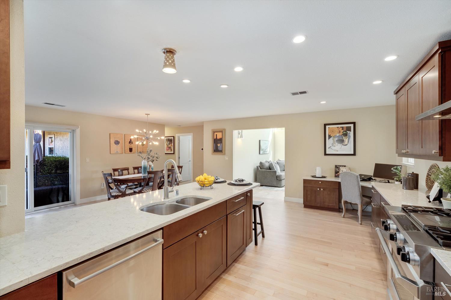 Napa, California, 94559, United States, 3 Bedrooms Bedrooms, ,2 BathroomsBathrooms,Residential,For Sale,2000781