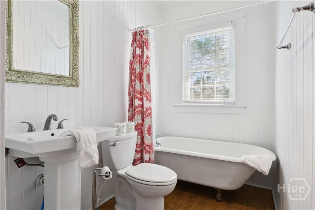 TYBEE ISLAND, Georgia, 31328, United States, 7 Bedrooms Bedrooms, ,4 BathroomsBathrooms,Residential,For Sale,1982707