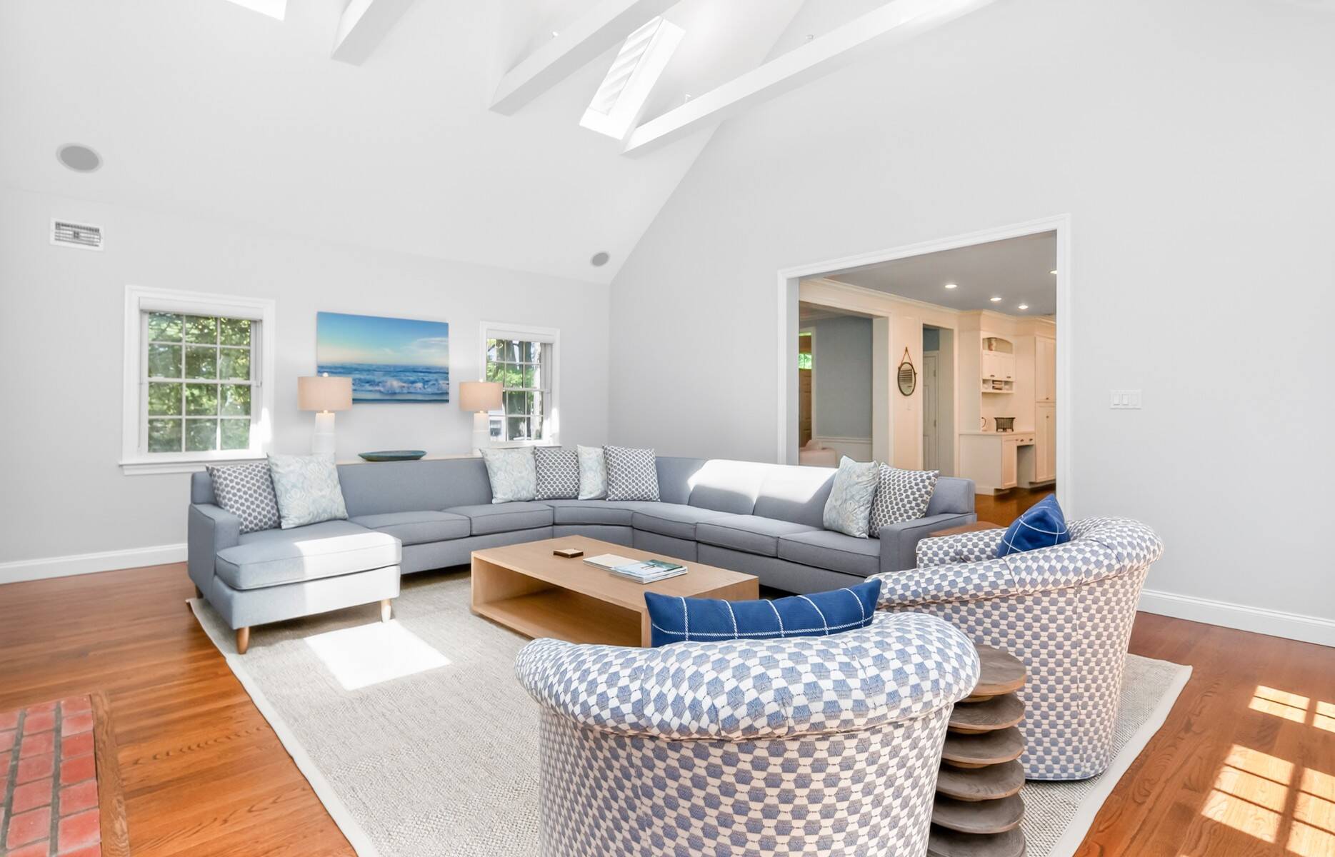  Sag Harbor Village Traditional Minutes to Town and Haven