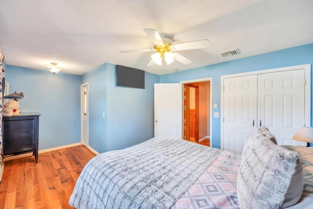 Islip Terrace, New York, 11752, United States, 3 Bedrooms Bedrooms, ,3 BathroomsBathrooms,Residential,For Sale,1898888