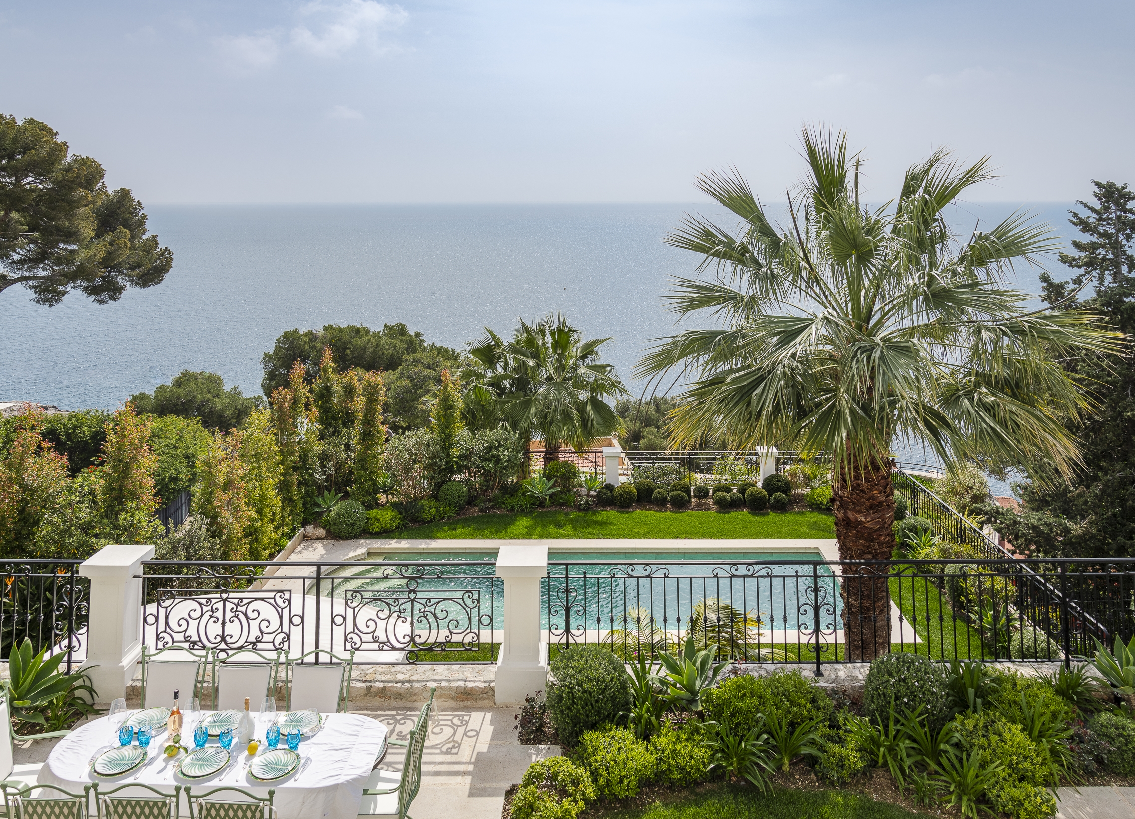  Prestigious villa in Cap d’Ail with panoramic sea views – 7 bedrooms, pool - 物件實景