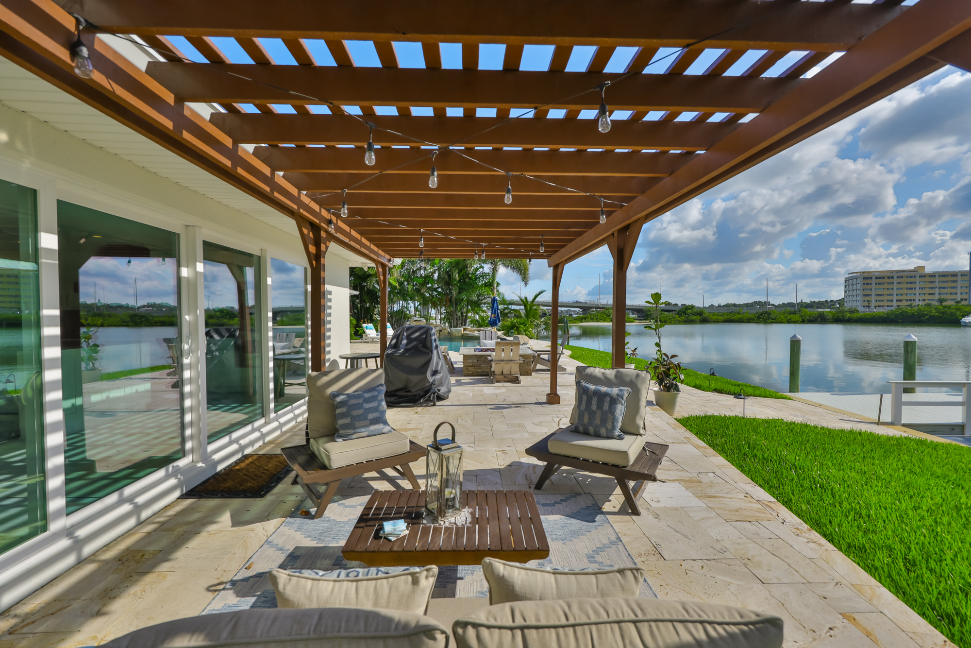 Largo, Florida, 33770, United States, 3 Bedrooms Bedrooms, ,4 BathroomsBathrooms,Residential,For Sale,1982146