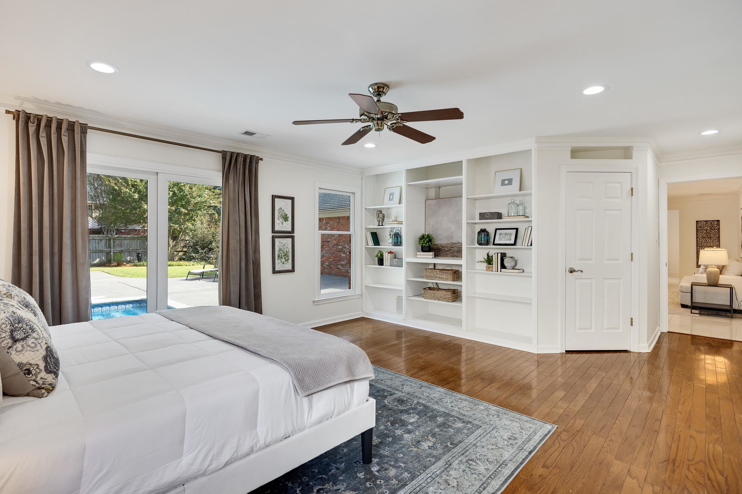 Germantown, Tennessee, 38139, United States, 4 Bedrooms Bedrooms, ,4 BathroomsBathrooms,Residential,For Sale,1985458