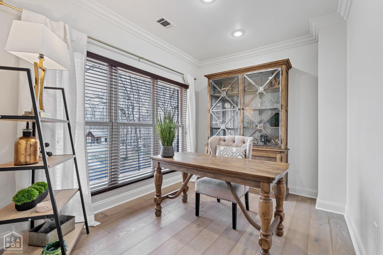 Jonesboro, Arkansas, 72404, United States, ,5 BathroomsBathrooms,Residential,For Sale,1981825