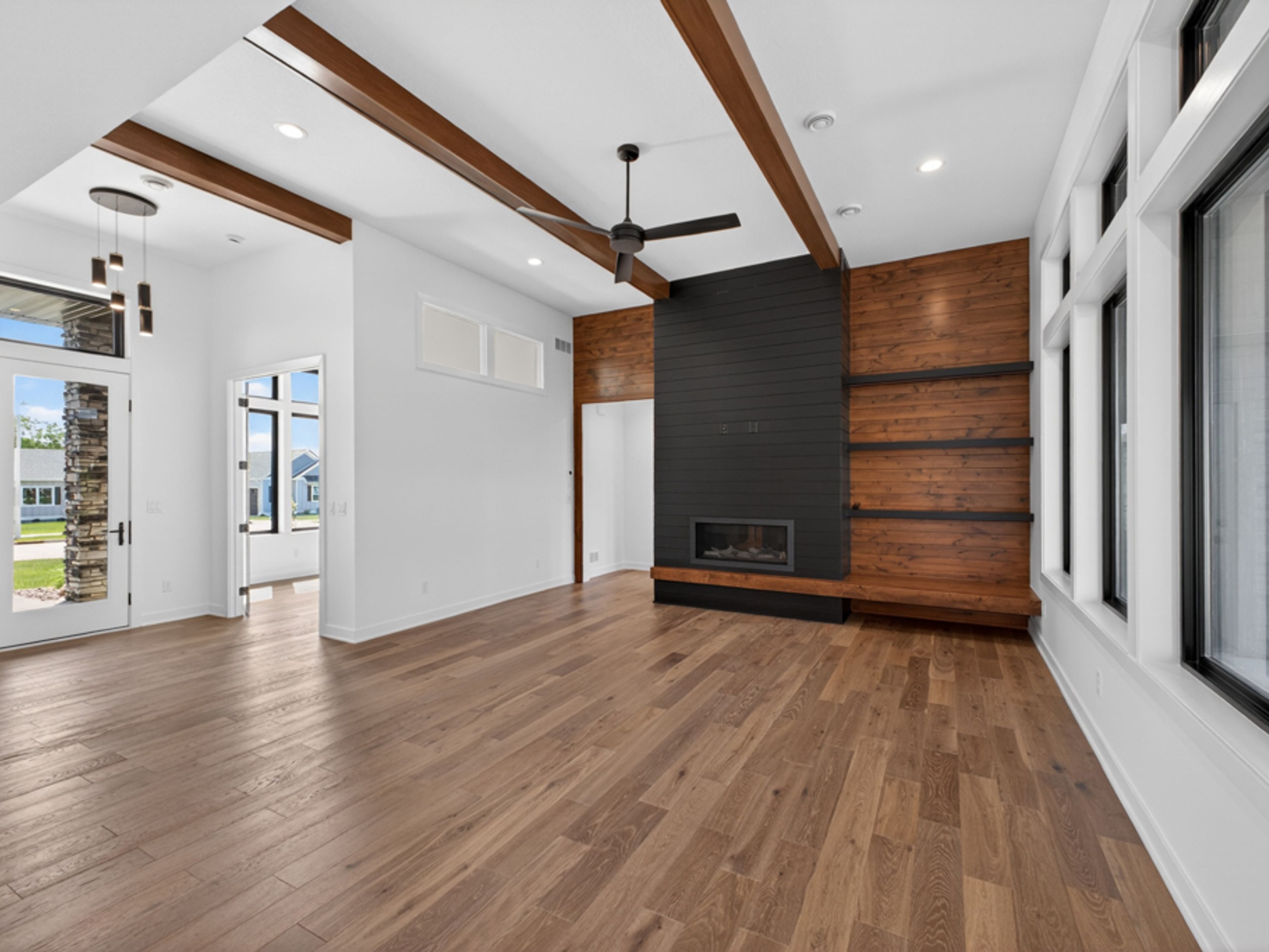  New Construction Prairie-Modern Home in Century Valley - 物件實景