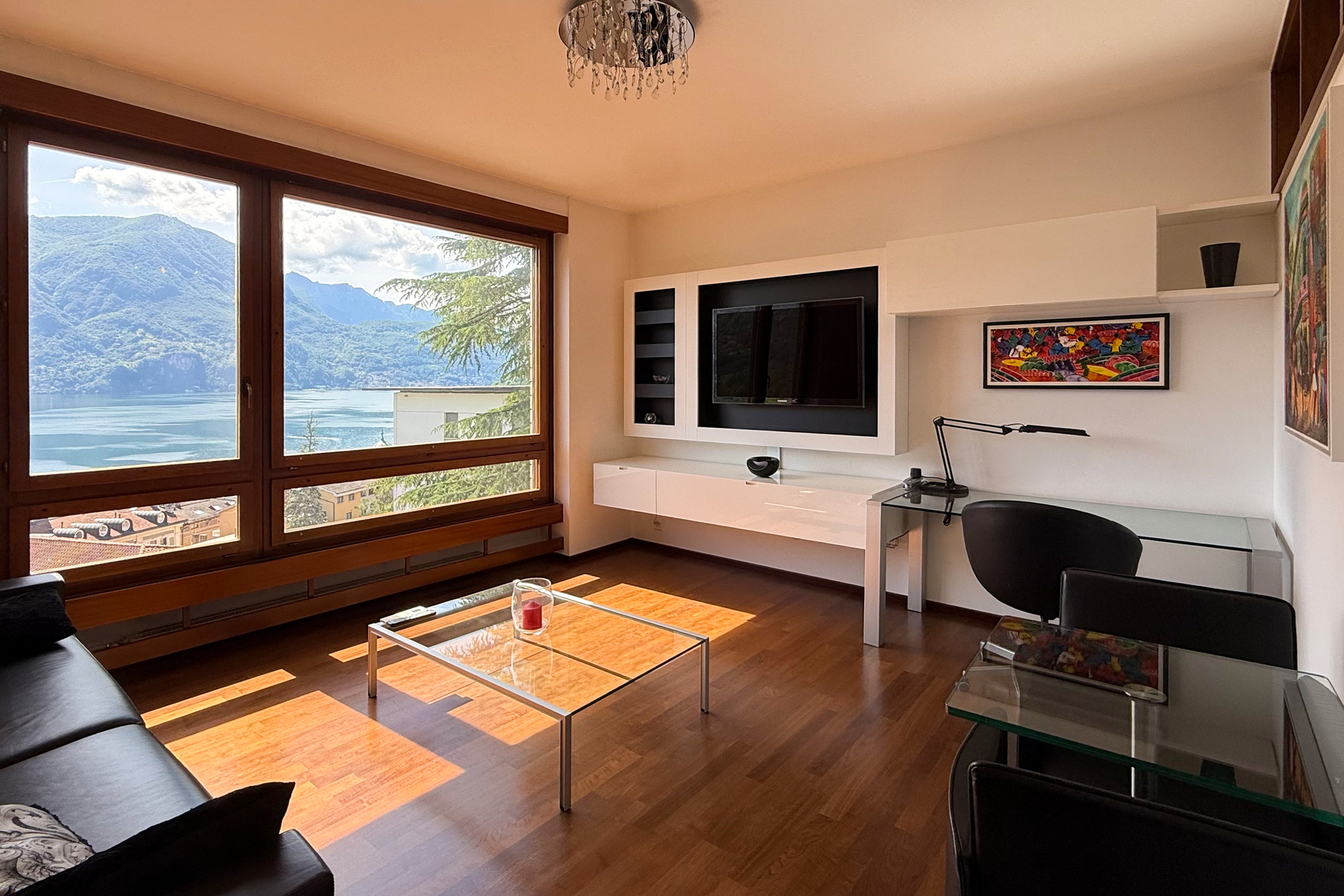  A pied-à-terre in central Lugano with commanding views - 物件實景