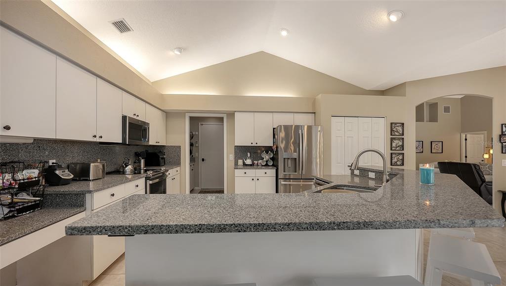 Sarasota, Florida, 34241, United States, 4 Bedrooms Bedrooms, ,3 BathroomsBathrooms,Residential,For Sale,2003326