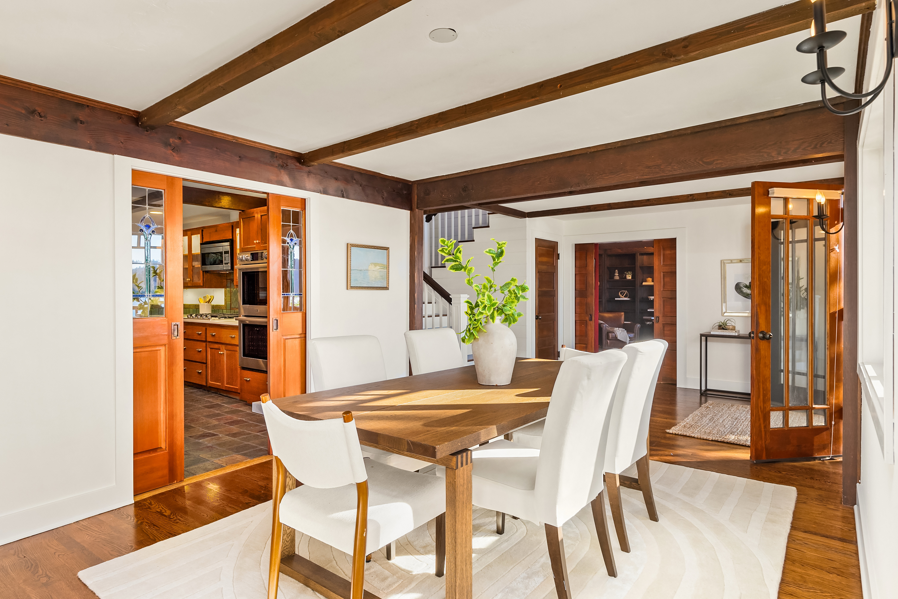  8405 Hansen Road Northeast, Bainbridge Island, WA 98110 - 物件實景