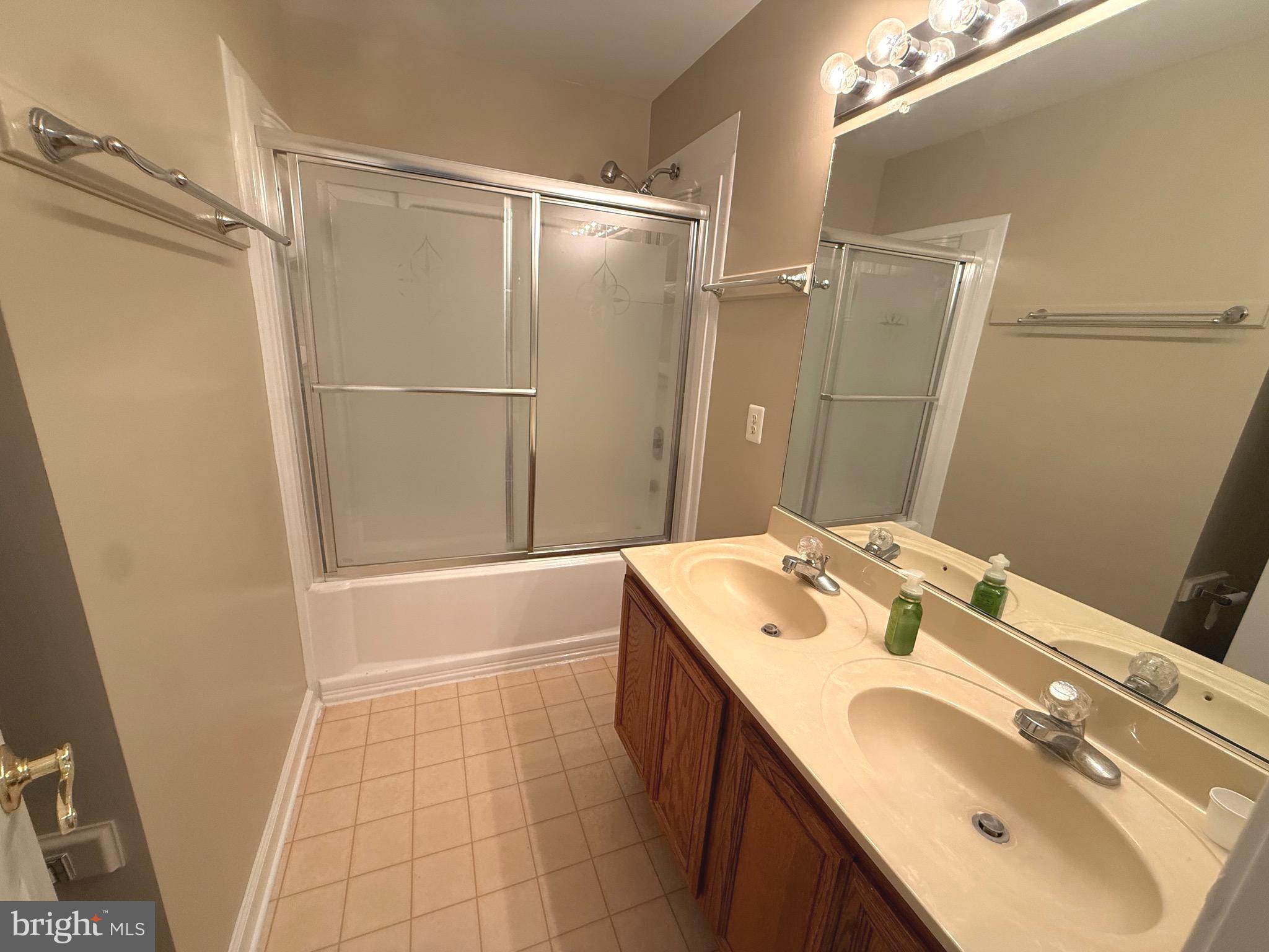 Leonardtown, Maryland, 20650, United States, 4 Bedrooms Bedrooms, ,3 BathroomsBathrooms,Residential,For Sale,1928395