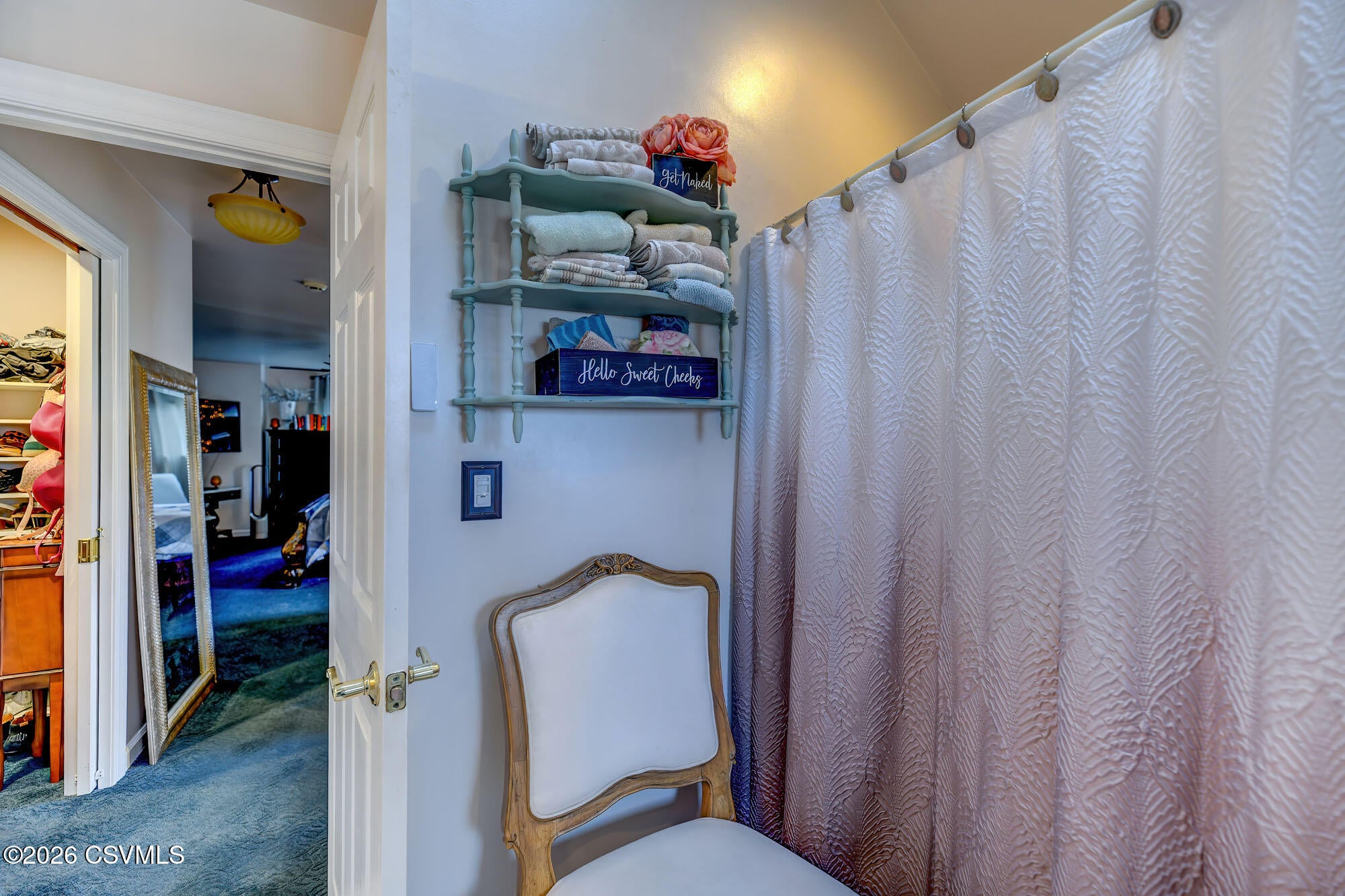 Bloomsburg, Pennsylvania, 17815, United States, 3 Bedrooms Bedrooms, ,4 BathroomsBathrooms,Residential,For Sale,2010041