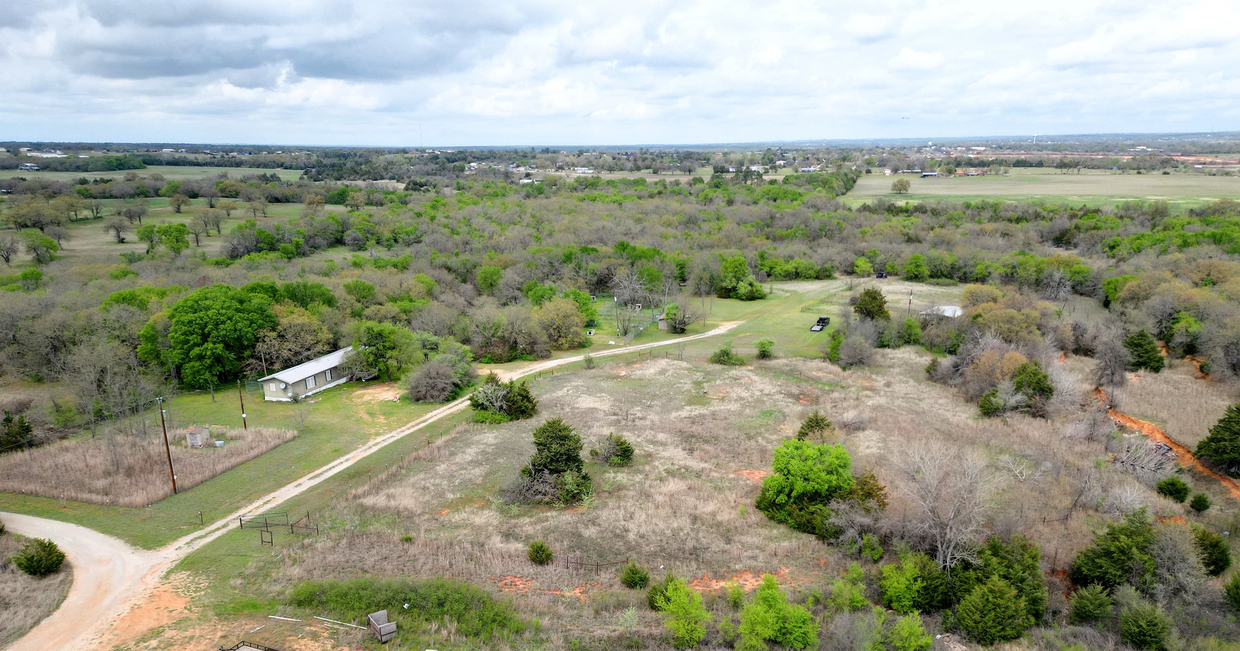 Boyd, Texas, 76023, United States, 2 Bedrooms Bedrooms, ,1 BathroomBathrooms,Residential,For Sale,1980288