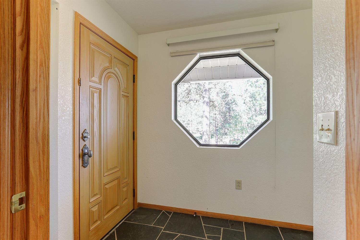 Grass Valley, California, 95949, United States, 3 Bedrooms Bedrooms, ,3 BathroomsBathrooms,Residential,For Sale,1842602