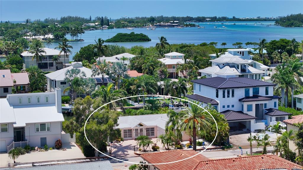 Longboat Key, Florida, 34228, United States, 3 Bedrooms Bedrooms, ,2 BathroomsBathrooms,Residential,For Sale,1990986