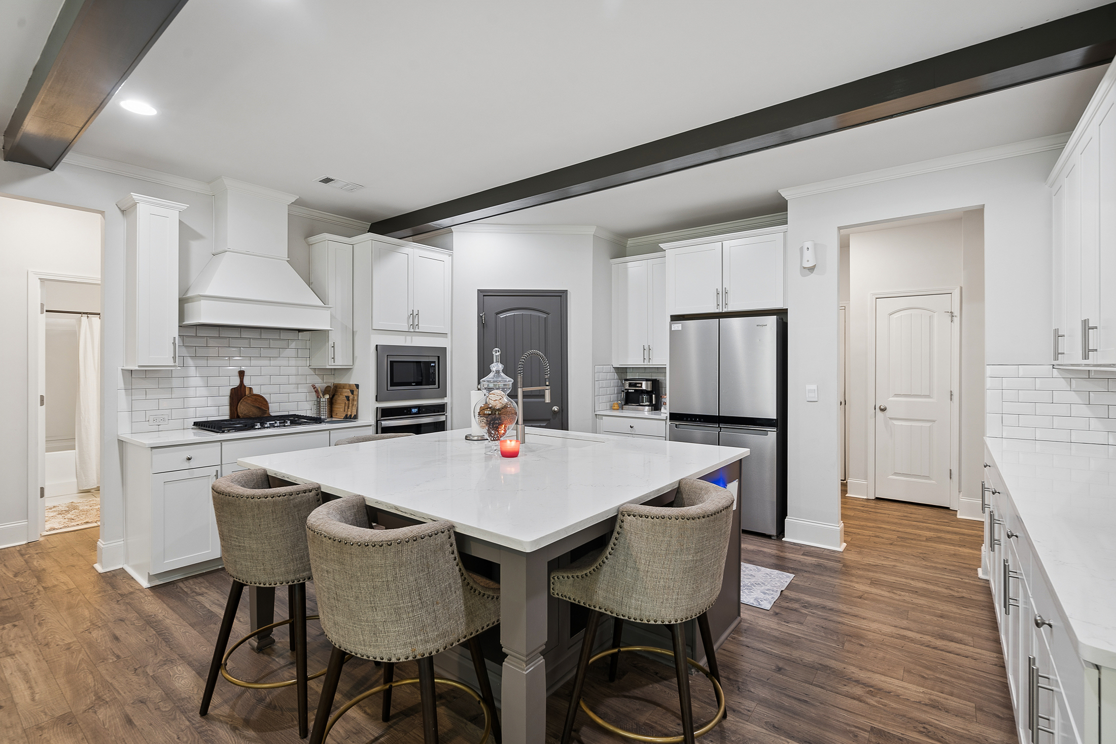  Beautifully Maintained Newer Construction Home on Private Cul-de-sac Lot - 物件實景