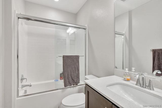 San Marcos, California, 92078, United States, 2 Bedrooms Bedrooms, ,2 BathroomsBathrooms,Residential,For Sale,1977580