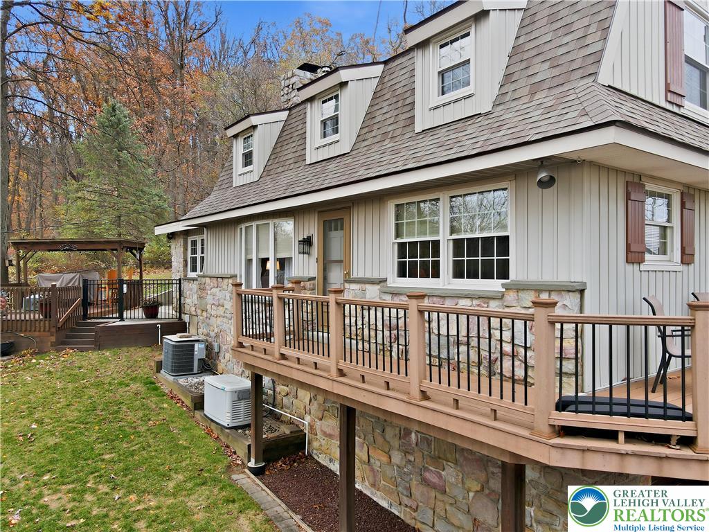 Allentown City, Pennsylvania, 18103, United States, 3 Bedrooms Bedrooms, ,2 BathroomsBathrooms,Residential,For Sale,1993437