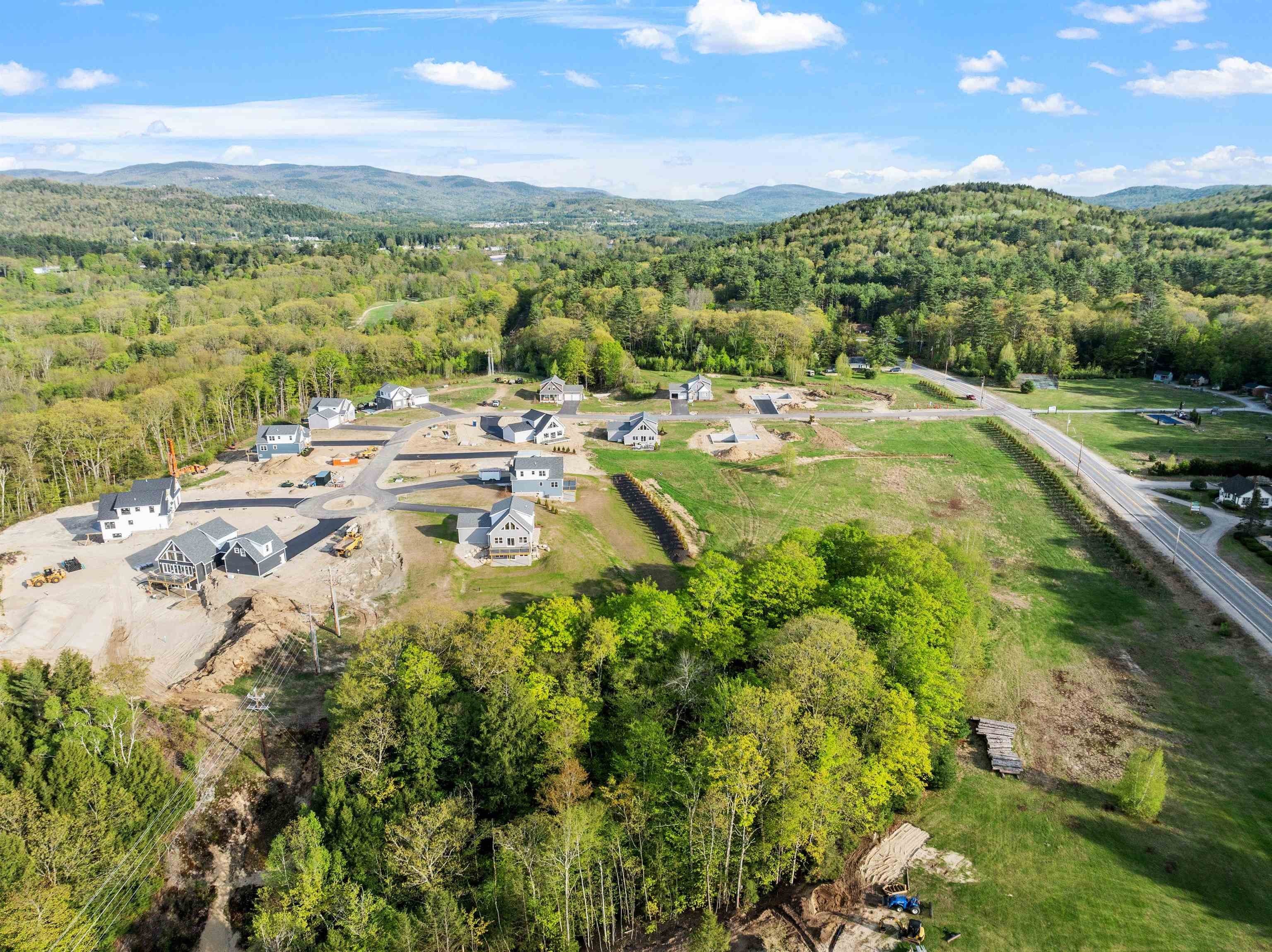 Thornton, New Hampshire, 03285, United States, 3 Bedrooms Bedrooms, ,3 BathroomsBathrooms,Residential,For Sale,1974001