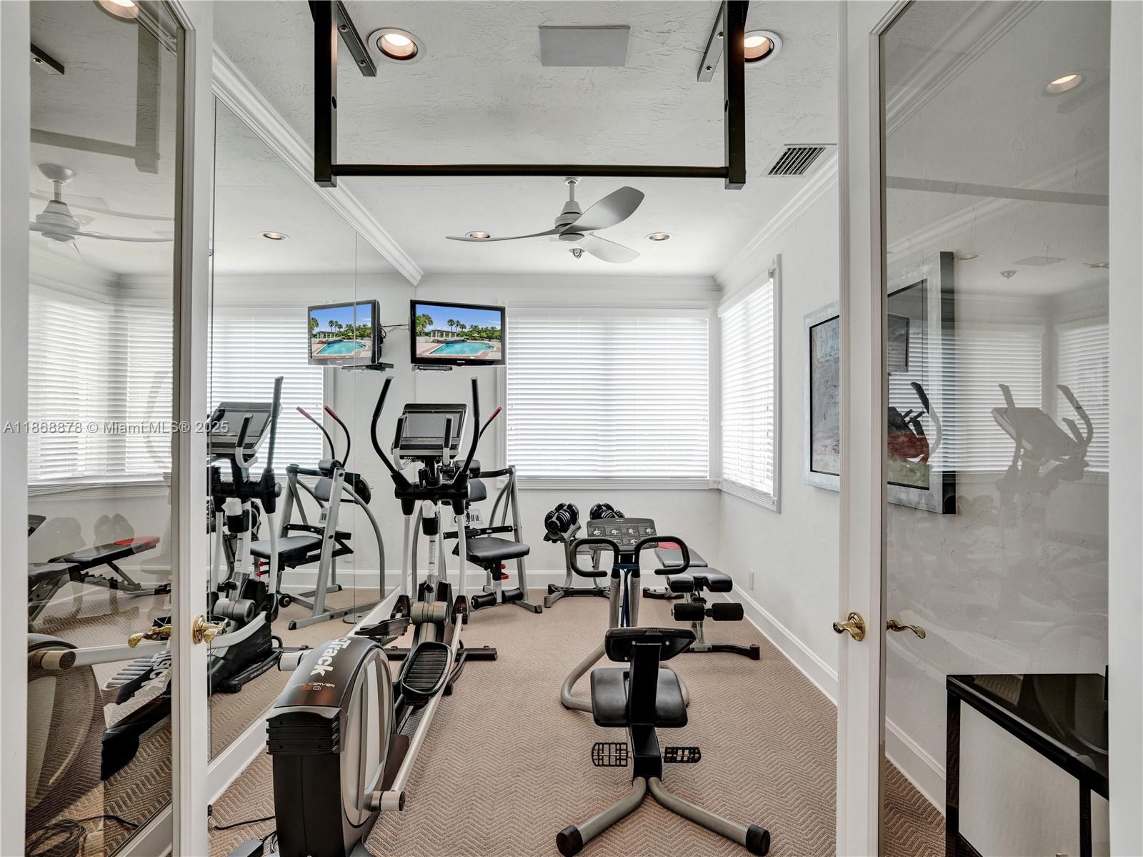 Weston, Florida, 33331, United States, 5 Bedrooms Bedrooms, ,8 BathroomsBathrooms,Residential,For Sale,1949778