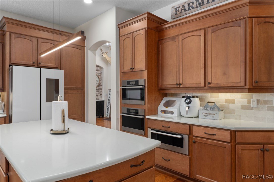 Crystal River, Florida, 34428, United States, 4 Bedrooms Bedrooms, ,4 BathroomsBathrooms,Residential,For Sale,1983688