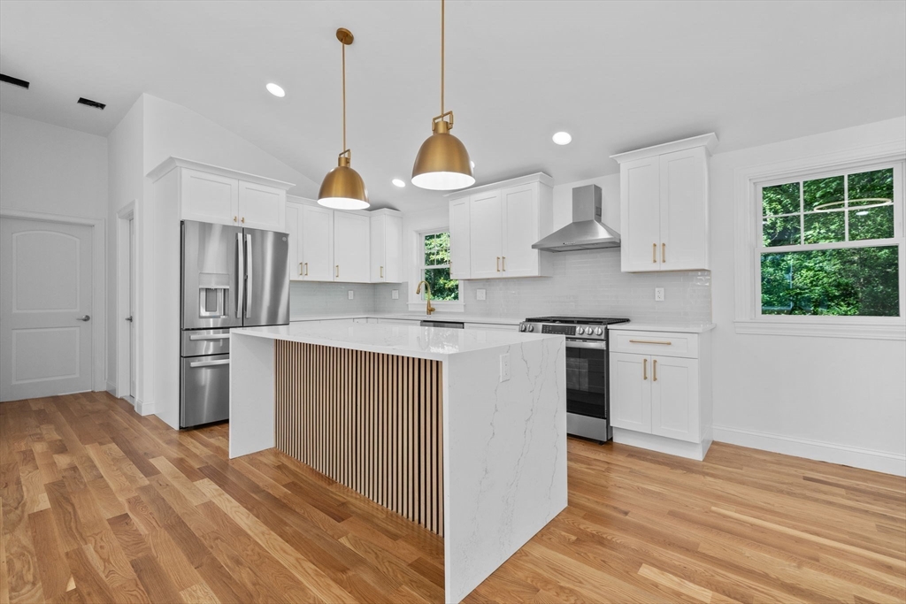 Hanover, Massachusetts, 02339, United States, 4 Bedrooms Bedrooms, ,3 BathroomsBathrooms,Residential,For Sale,1930429
