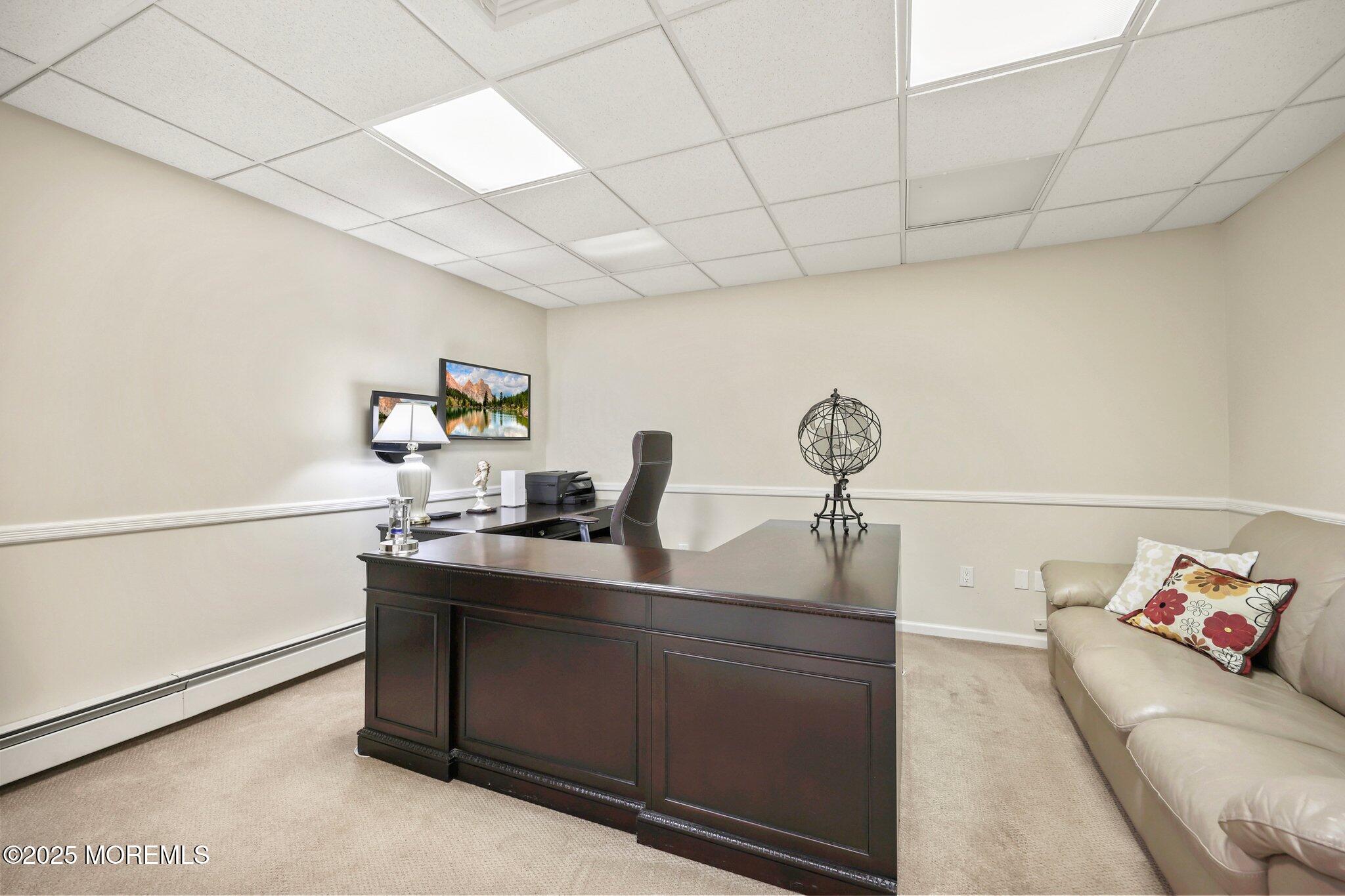 Manalapan, New Jersey, 07726, United States, 5 Bedrooms Bedrooms, ,7 BathroomsBathrooms,Residential,For Sale,1979083