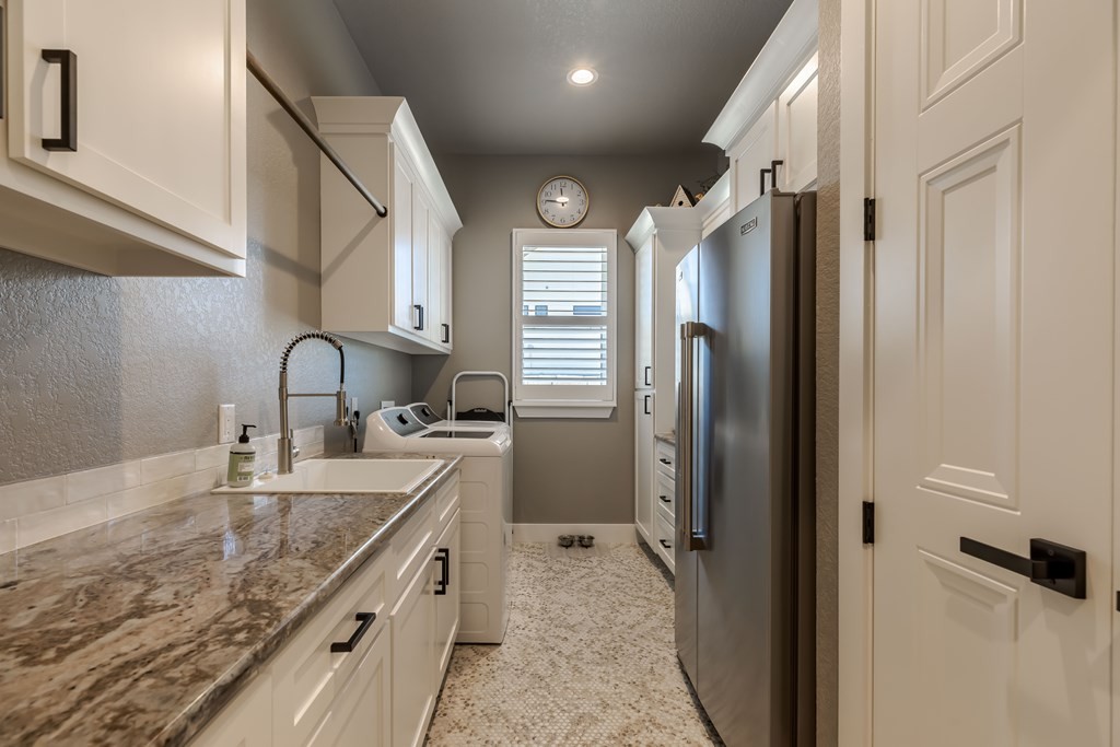 3308 Shelton Dr, Kerrville, Texas, 78028, United States, 3 Bedrooms Bedrooms, ,3 BathroomsBathrooms,Residential,For Sale,3308 Shelton Dr,1448388