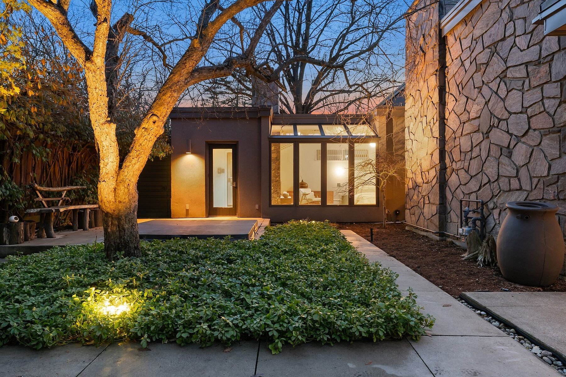  Modern Bungalow - 物件實景