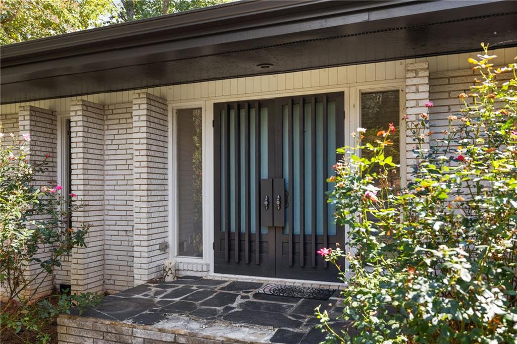 Atlanta, Georgia, 30345, United States, 3 Bedrooms Bedrooms, ,2 BathroomsBathrooms,Residential,For Sale,1942165