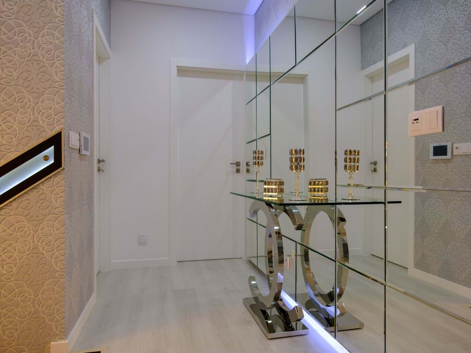 Almada, Setúbal, 2820-043, PT, 4 Bedrooms Bedrooms, ,3 BathroomsBathrooms,Residential,For Sale,1699947