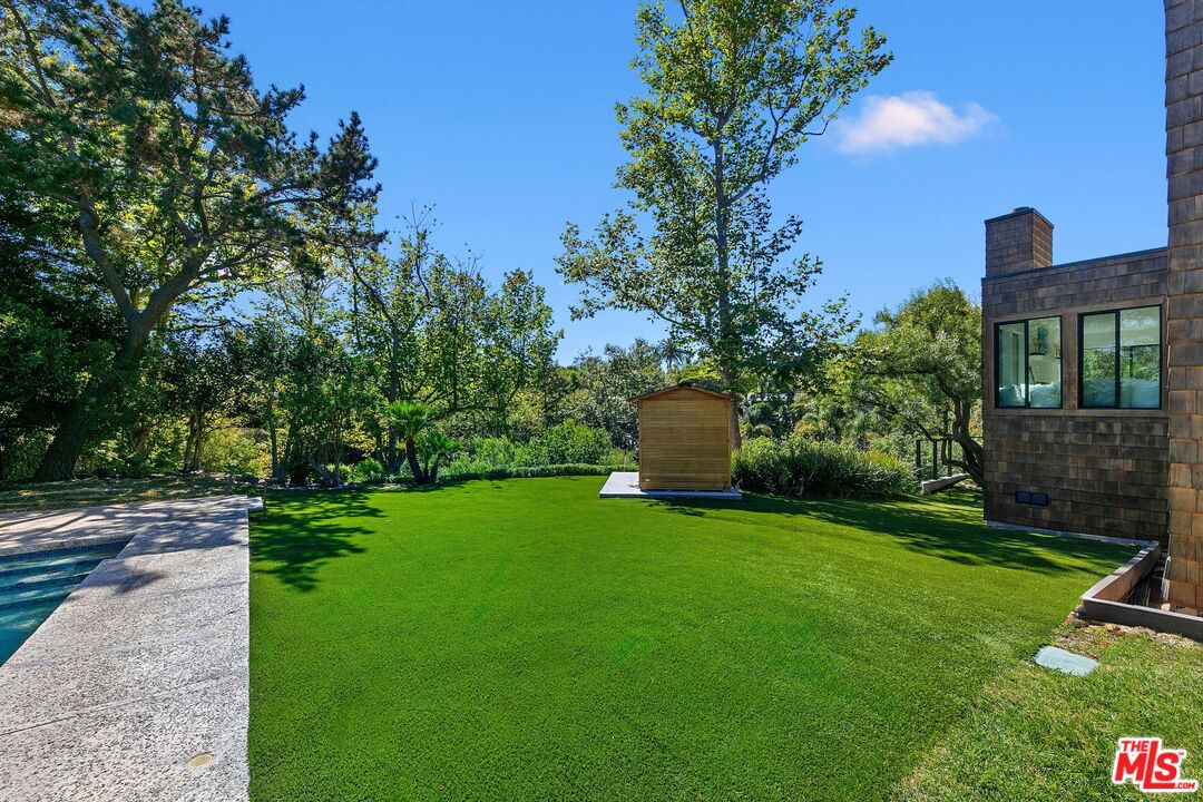 Malibu, California, 90265, United States, 3 Bedrooms Bedrooms, ,3 BathroomsBathrooms,Residential,For Sale,1949478