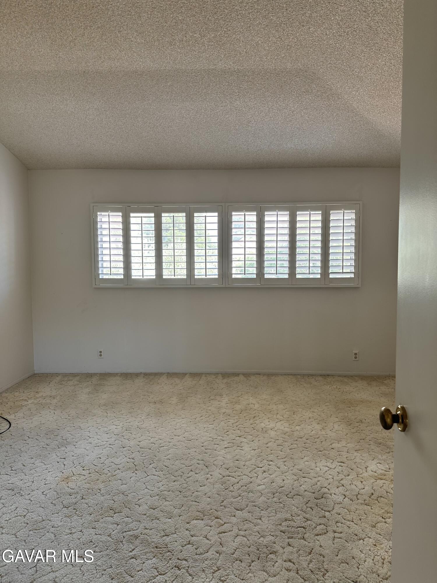 Palmdale, California, 93551, United States, 3 Bedrooms Bedrooms, ,3 BathroomsBathrooms,Residential,For Sale,1973672