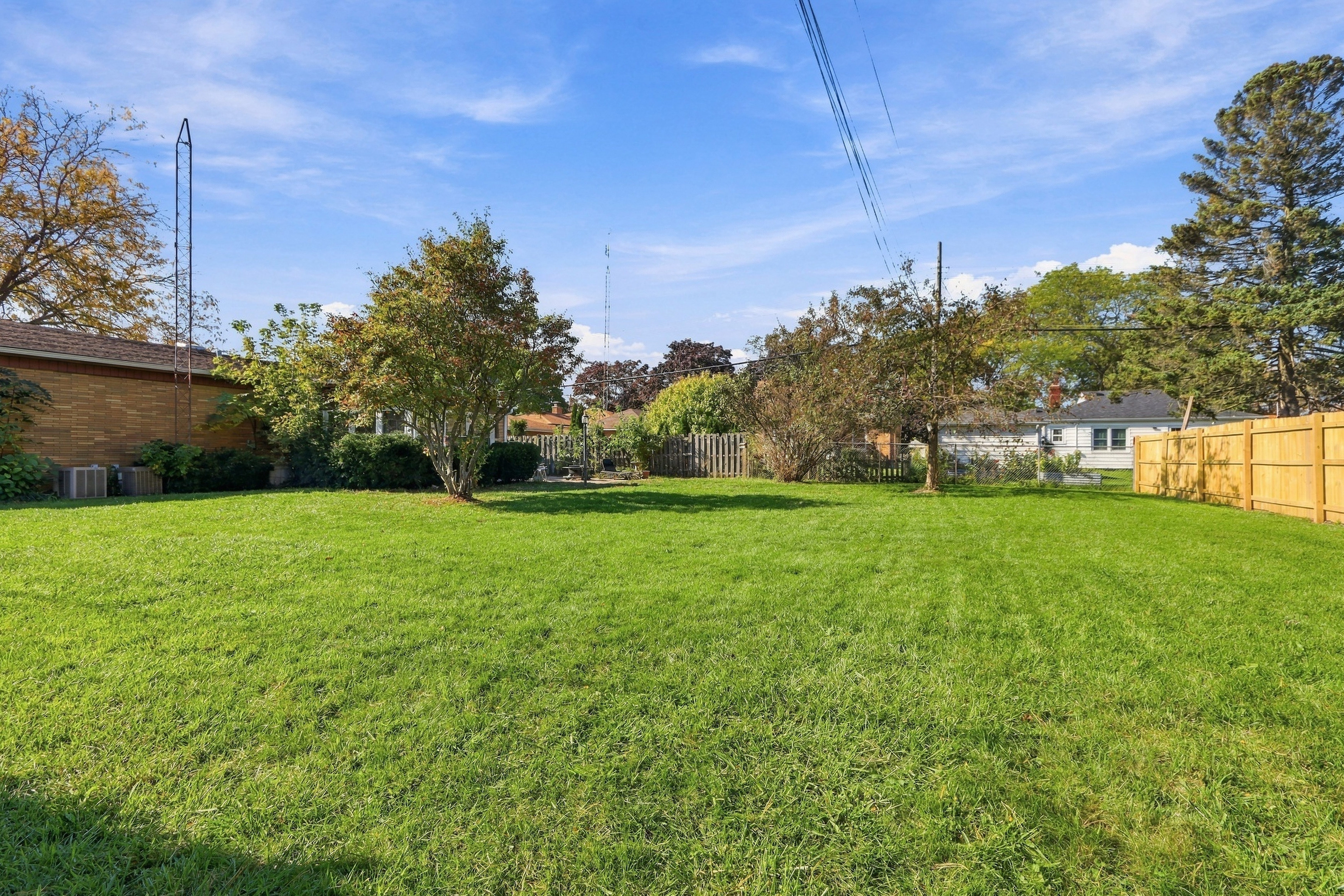  Move-in Ready 3-Bedroom Ranch - 物件實景