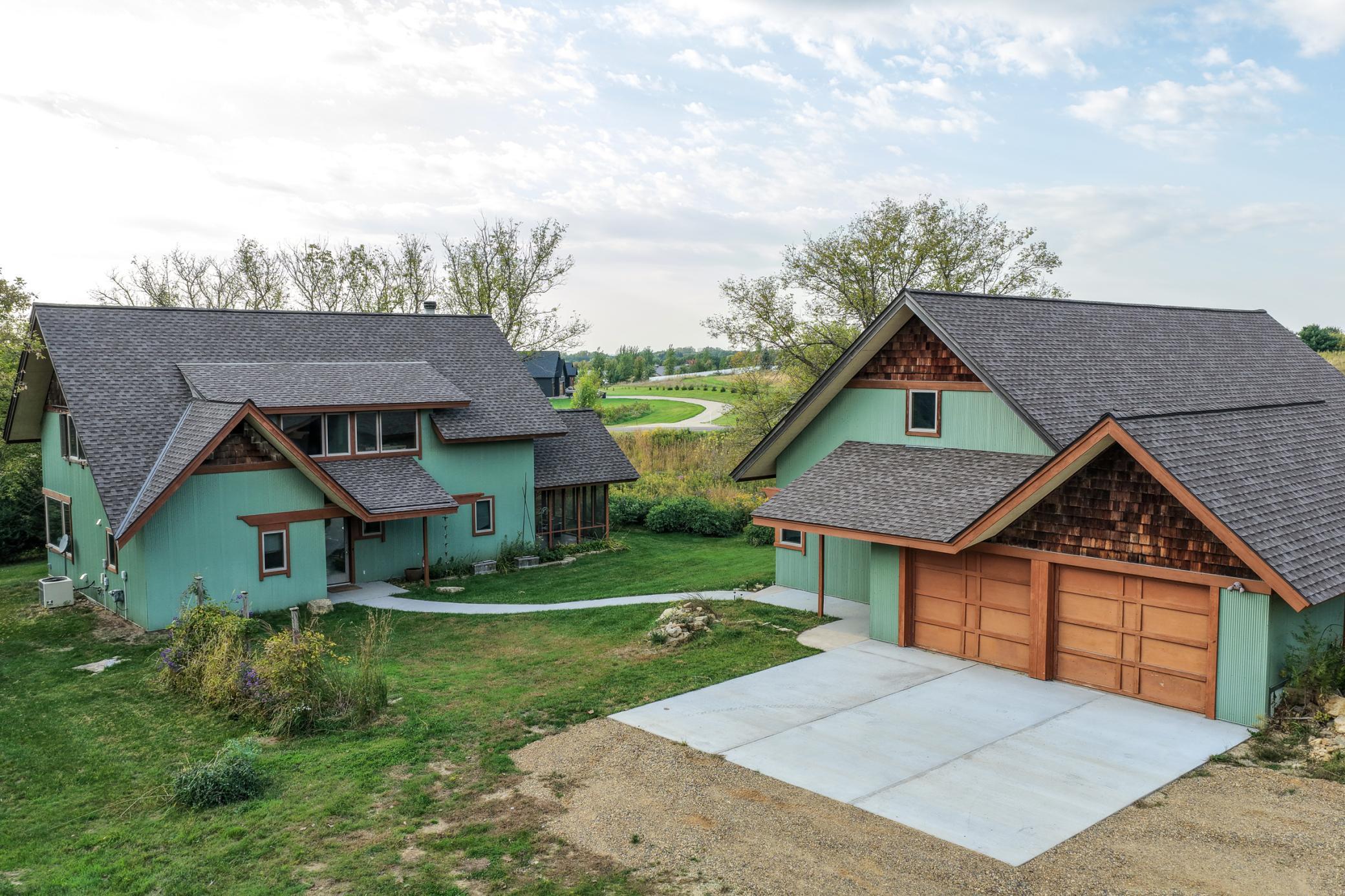 Oak Grove Twp, Wisconsin, 54021, United States, 2 Bedrooms Bedrooms, ,1 BathroomBathrooms,Residential,For Sale,1987684