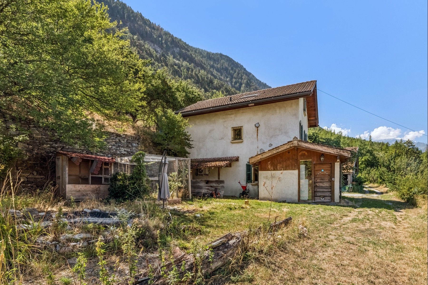  A charming home in a natural setting with an unobstructed view - 物件實景