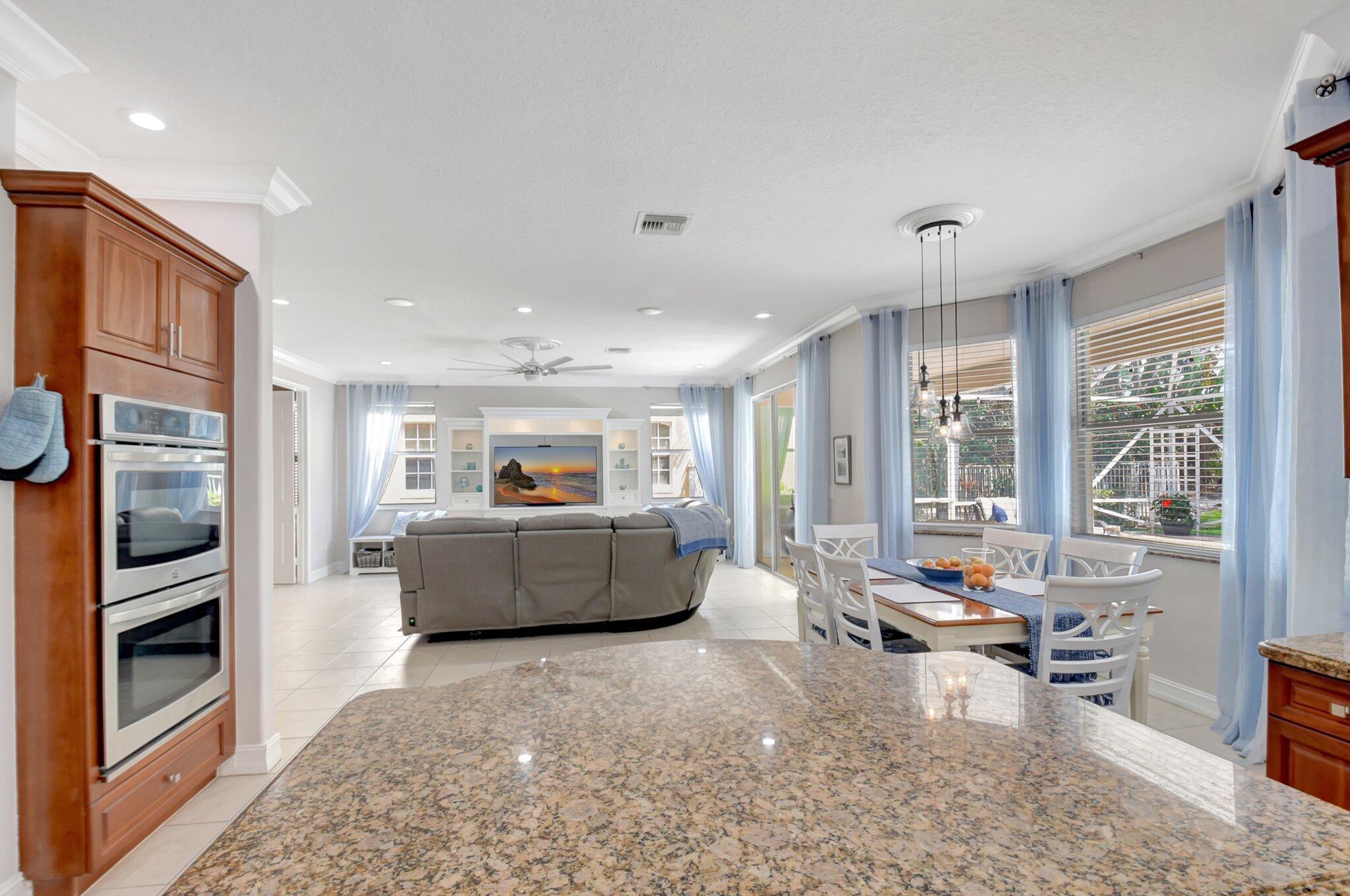 Lake Worth, Florida, 33467, United States, 4 Bedrooms Bedrooms, ,3 BathroomsBathrooms,Residential,For Sale,1978061