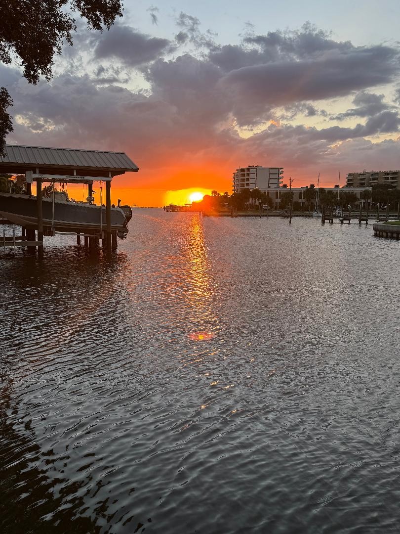 Tampa, Florida, 33609, United States, ,Land,For Sale,1976610