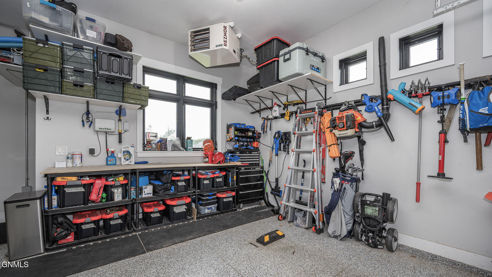 Bismarck, North Dakota, 58504, United States, 6 Bedrooms Bedrooms, ,4 BathroomsBathrooms,Residential,For Sale,1982102