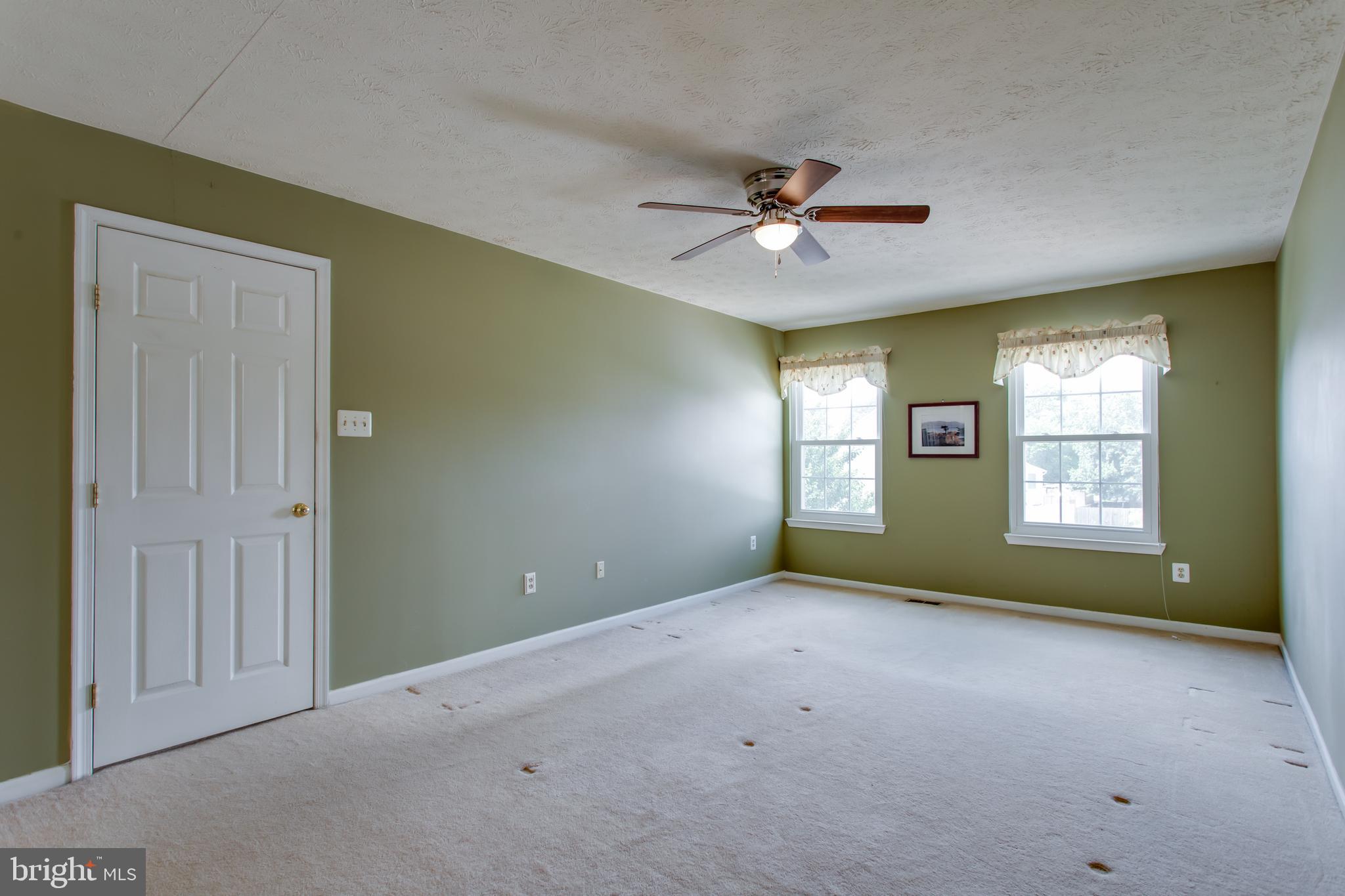 Waldorf, Maryland, 20603, United States, 4 Bedrooms Bedrooms, ,3 BathroomsBathrooms,Residential,For Sale,1930725