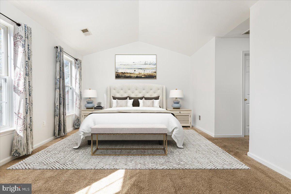 Round Hill, Virginia, 20141, United States, 4 Bedrooms Bedrooms, ,4 BathroomsBathrooms,Residential,For Sale,1987727