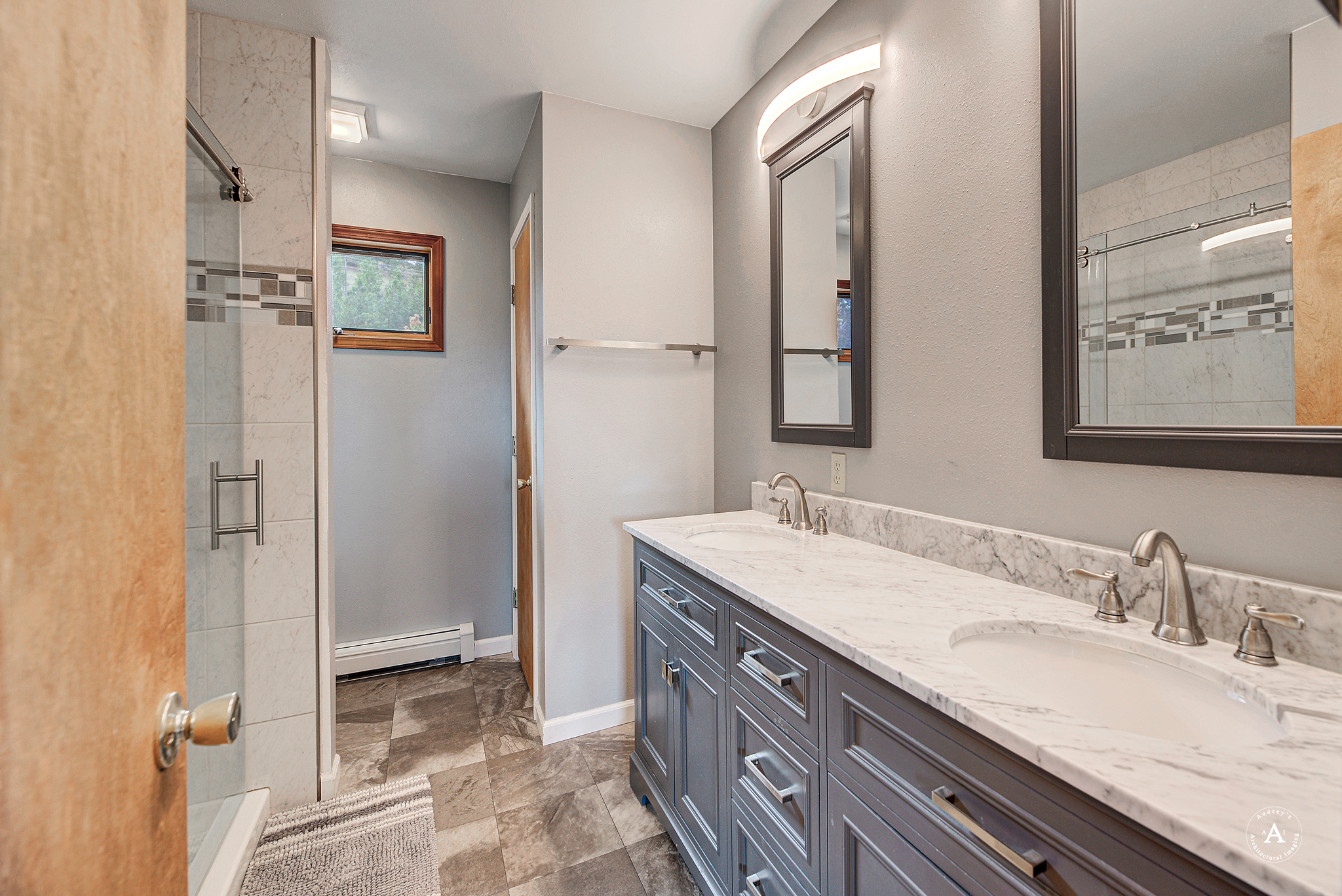 Helena, Montana, 59601, United States, 5 Bedrooms Bedrooms, ,4 BathroomsBathrooms,Residential,For Sale,1974729