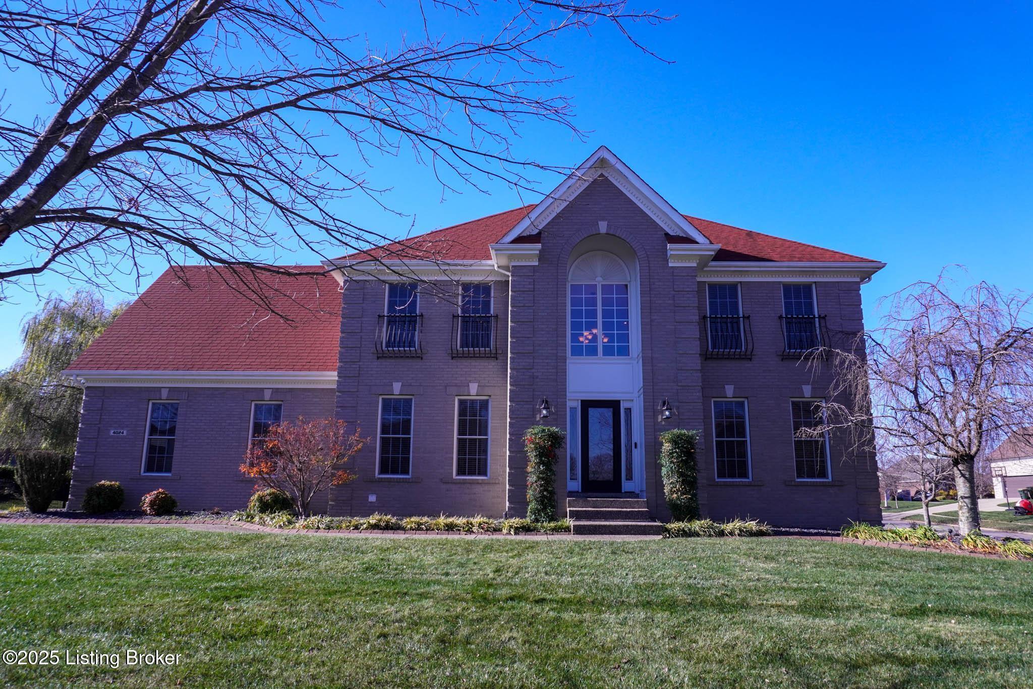 Louisville, Kentucky, 40299, United States, 3 Bedrooms Bedrooms, ,4 BathroomsBathrooms,Residential,For Sale,2000684