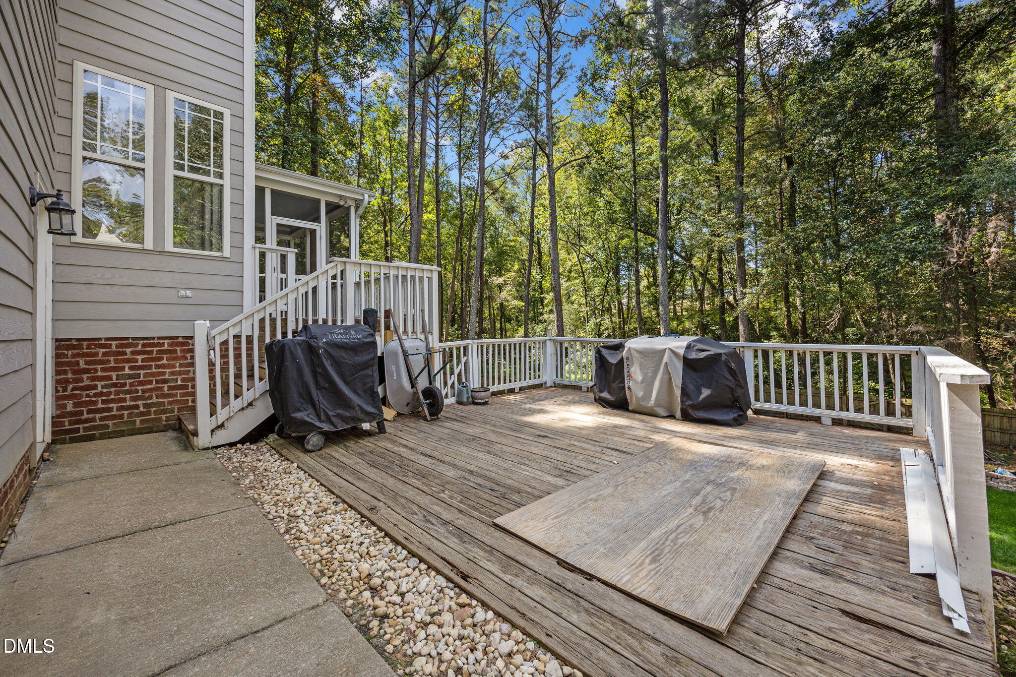 Raleigh, North Carolina, 27603, United States, 3 Bedrooms Bedrooms, ,4 BathroomsBathrooms,Residential,For Sale,1989166