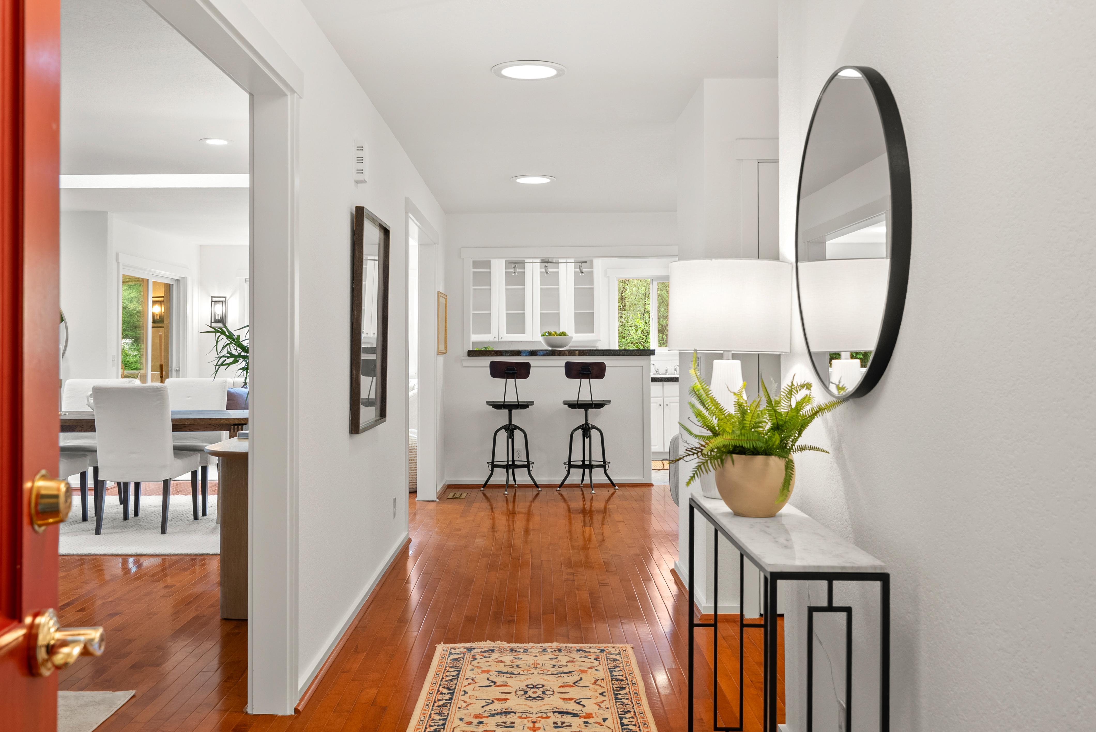  15670 Euclid Avenue Northeast, Bainbridge Island, WA 98110 - 物件實景