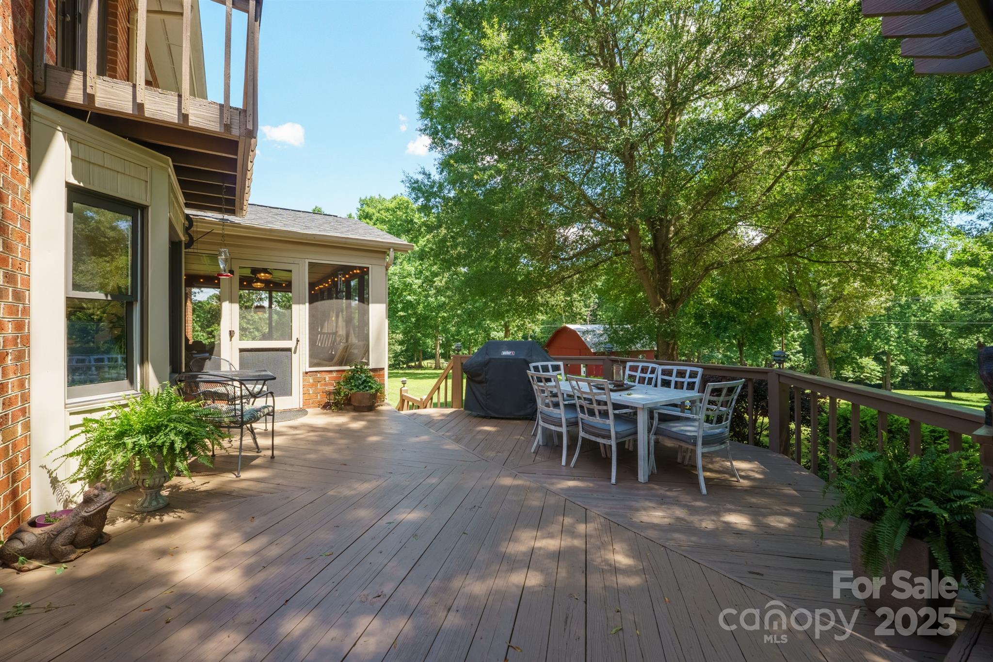 Granite Falls, North Carolina, 28630, United States, 4 Bedrooms Bedrooms, ,4 BathroomsBathrooms,Residential,For Sale,1907172
