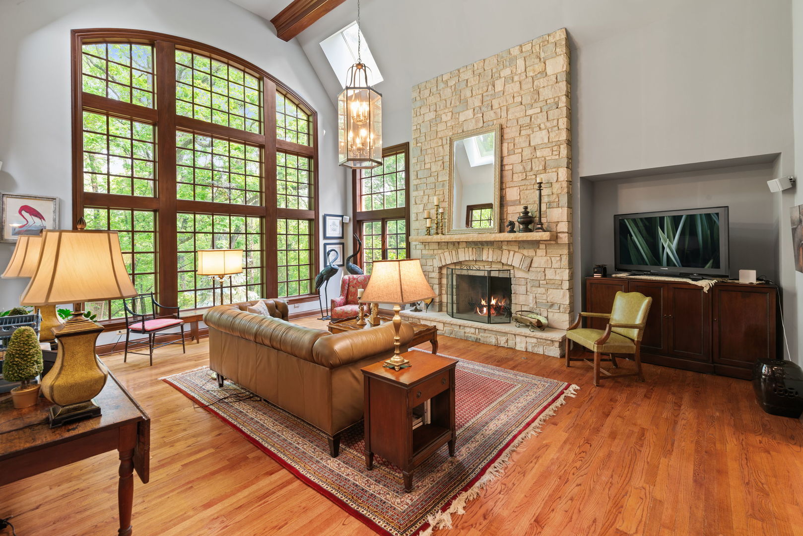 St. Charles, Illinois, 60175, United States, 4 Bedrooms Bedrooms, ,5 BathroomsBathrooms,Residential,For Sale,1848567