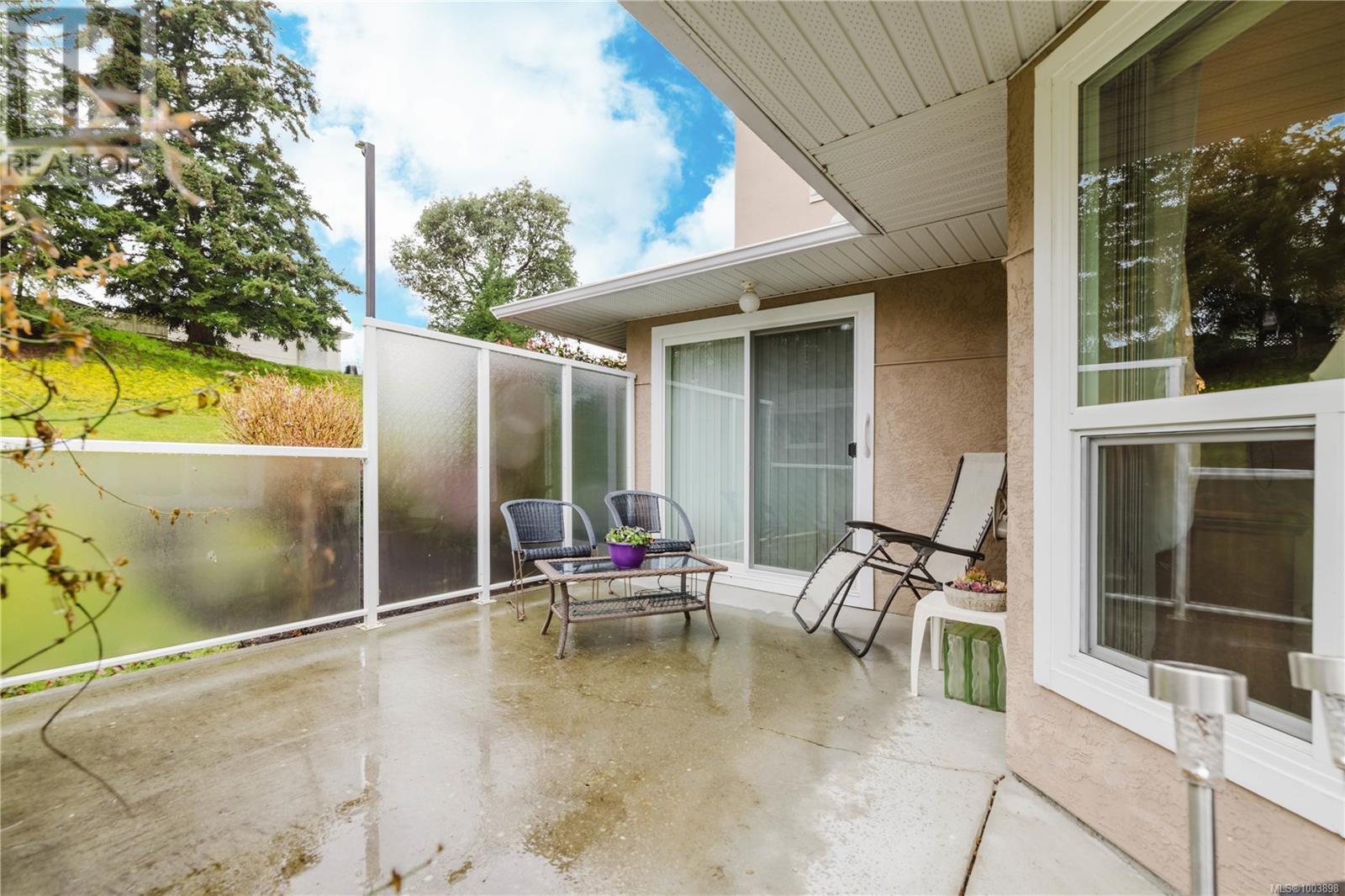 COLWOOD, British Columbia, V9B 5P8, CA, 2 Bedrooms Bedrooms, ,3 BathroomsBathrooms,Residential,For Sale,1913272